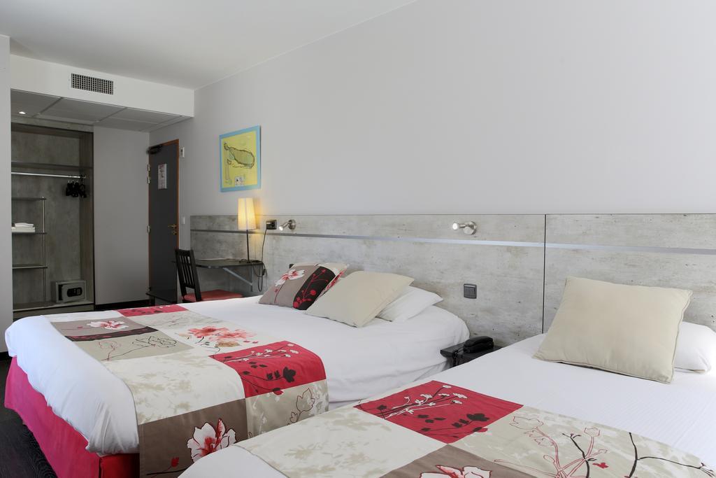 Le Castel Tain-l'Hermitage Room photo