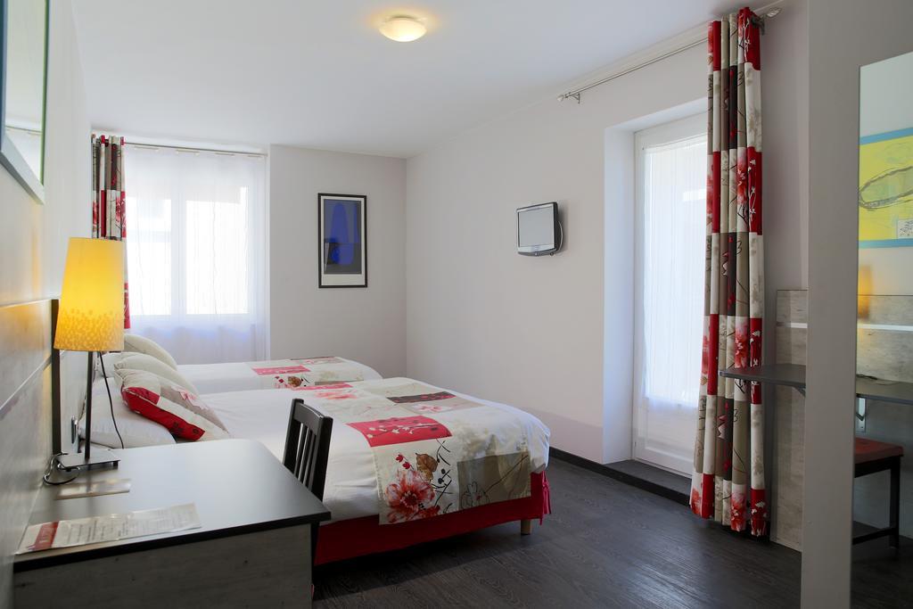 Le Castel Tain-l'Hermitage Room photo